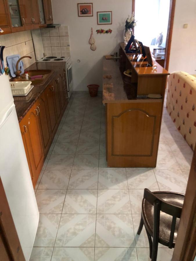 Dina House Apartment Himare Exterior photo
